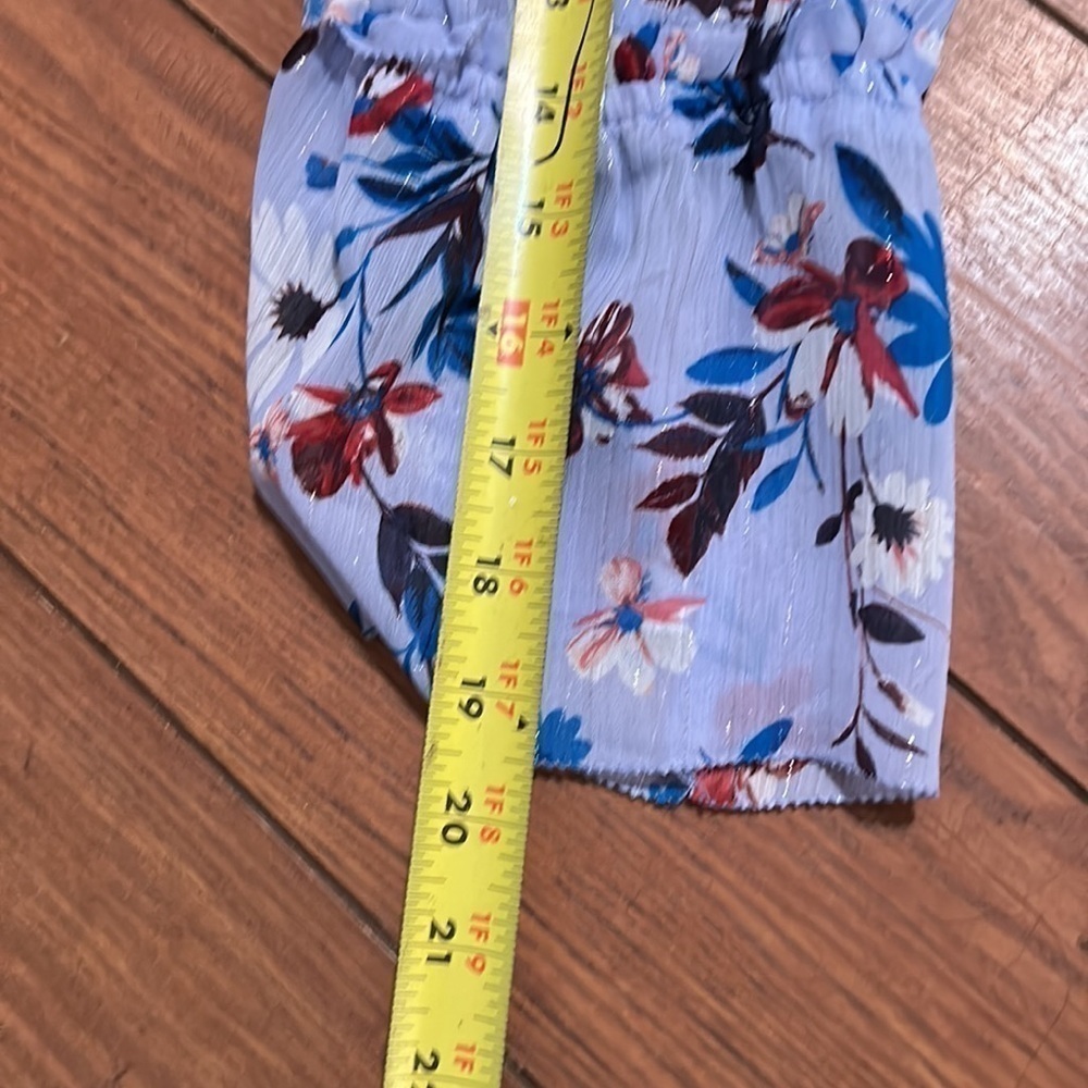 Liz Claiborne top - Picture 3 of 7